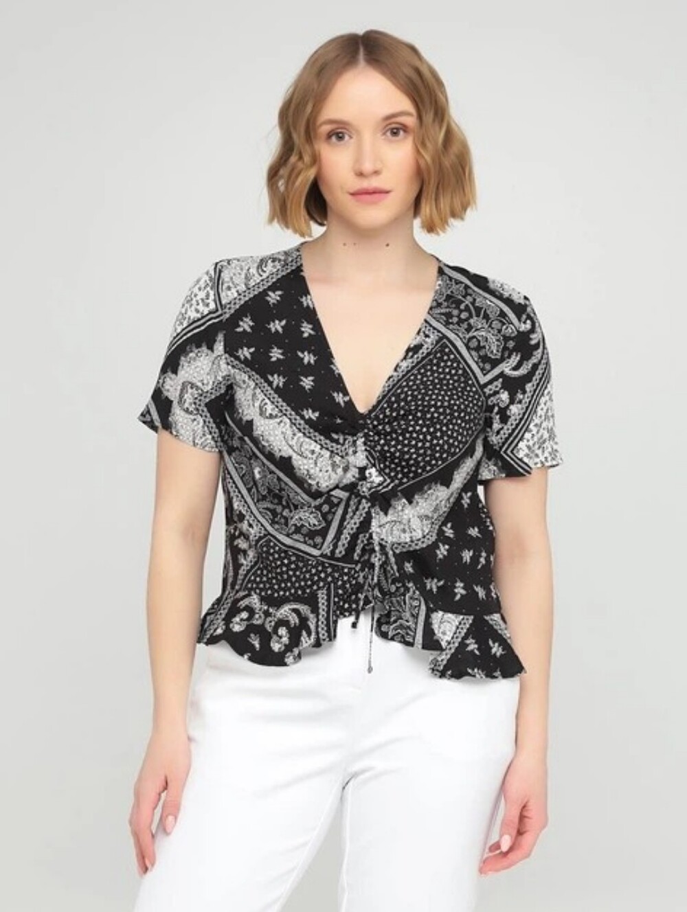 Black & White Printed Scrunch Front Women’s Top